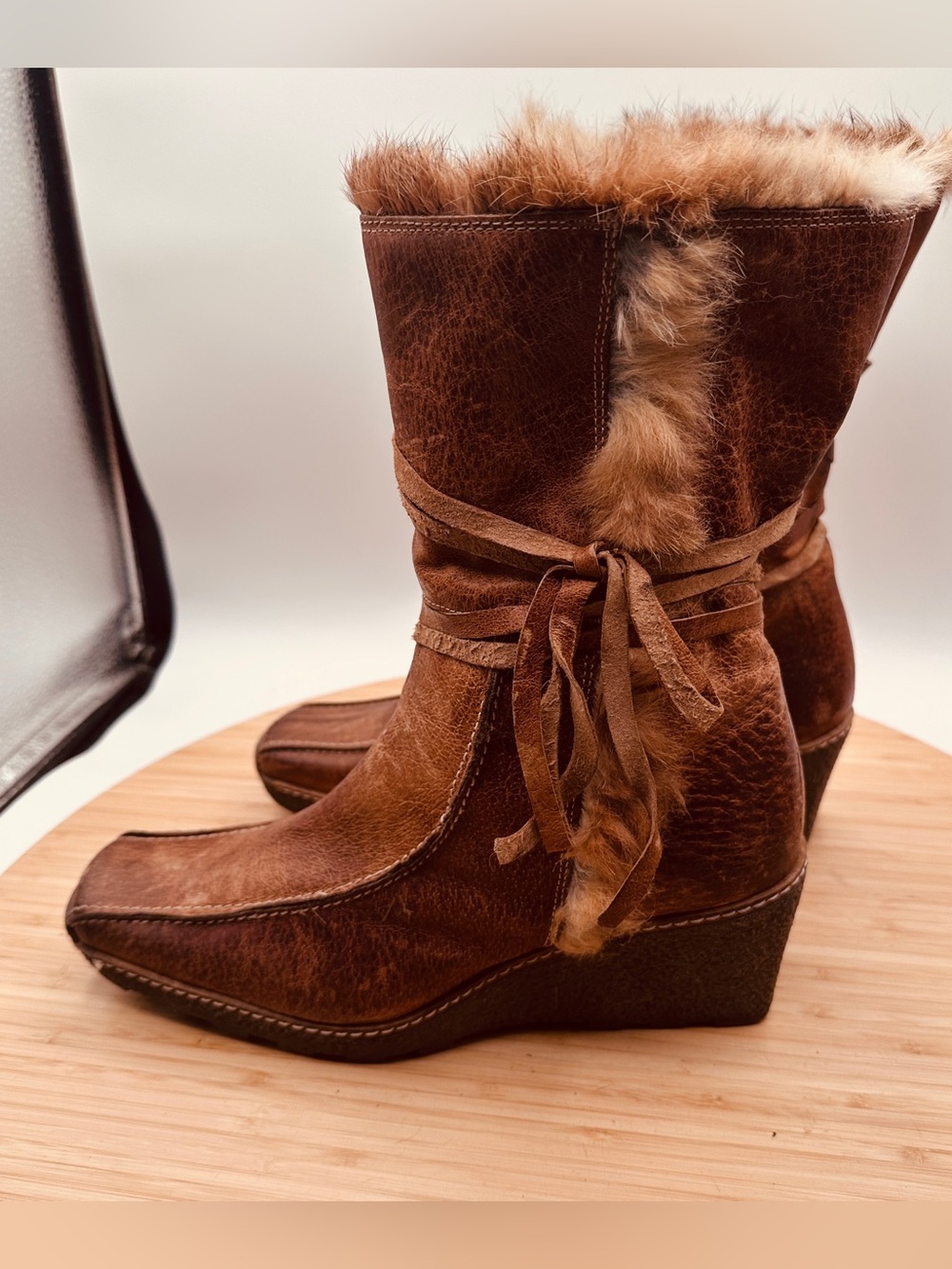 Vintage Italian fuzzy boots by Design size 40 / 9
